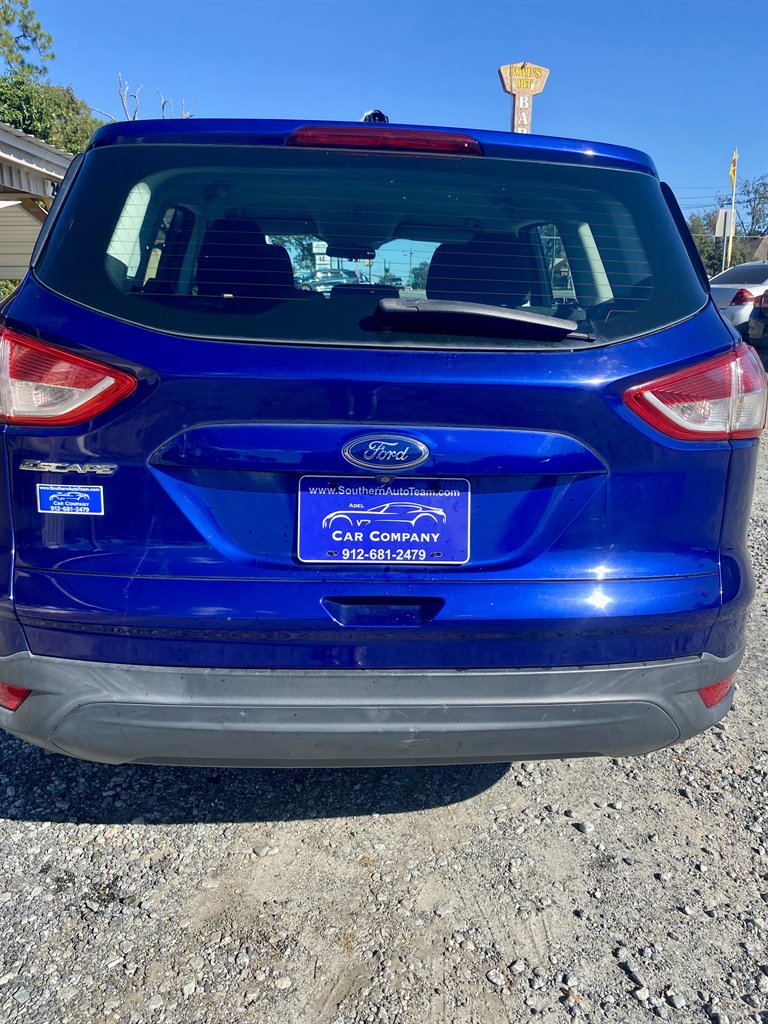 2014 Ford Escape S photo 10