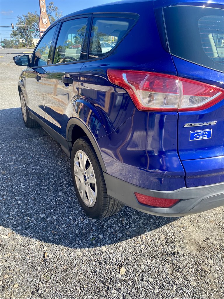 2014 Ford Escape S photo 9