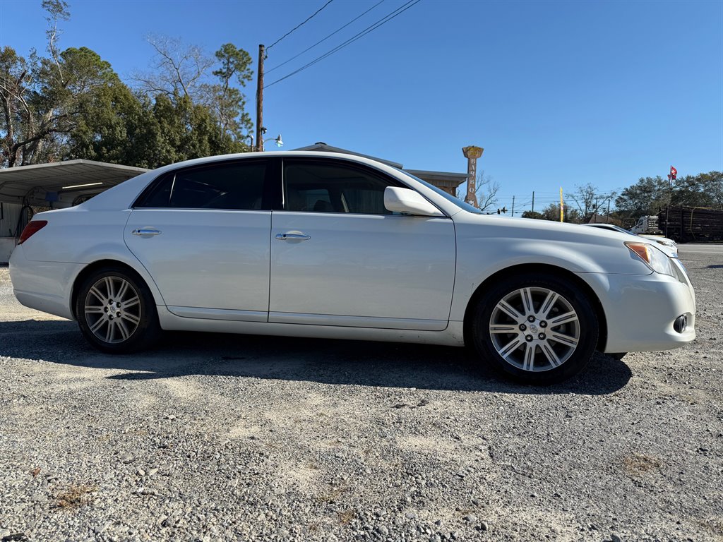 2008 Toyota Avalon Limited photo 3