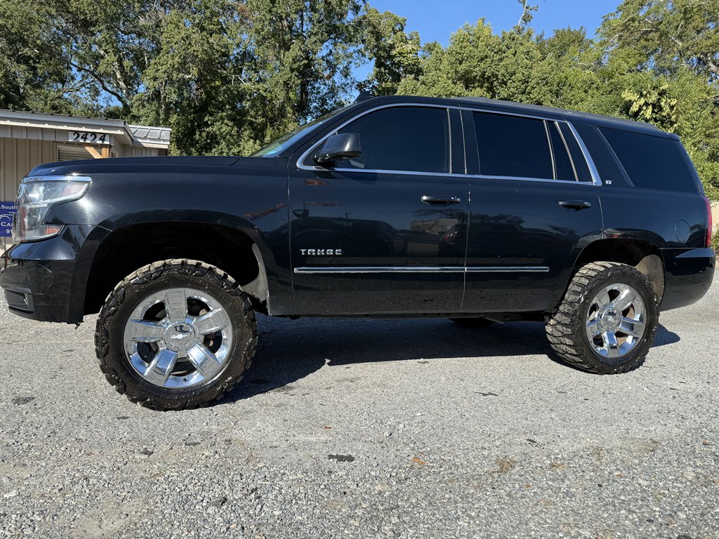 2017 Chevrolet Tahoe LT's photo