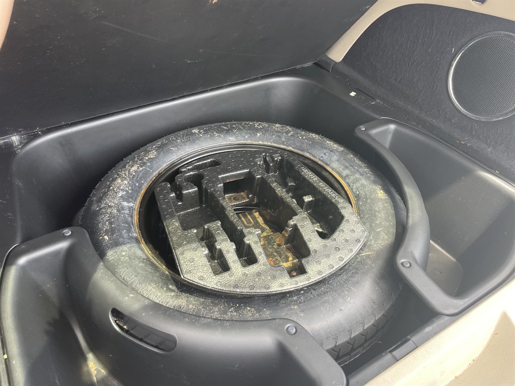 Jeep Grand Cherokee photo 17