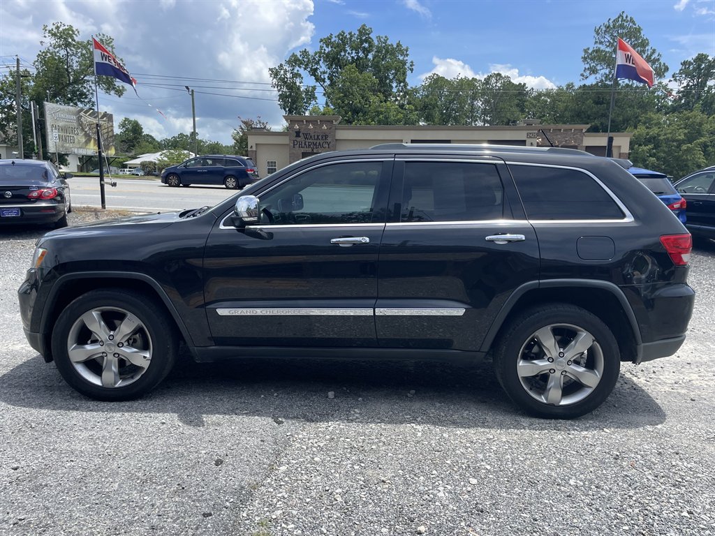 Jeep Grand Cherokee photo 2