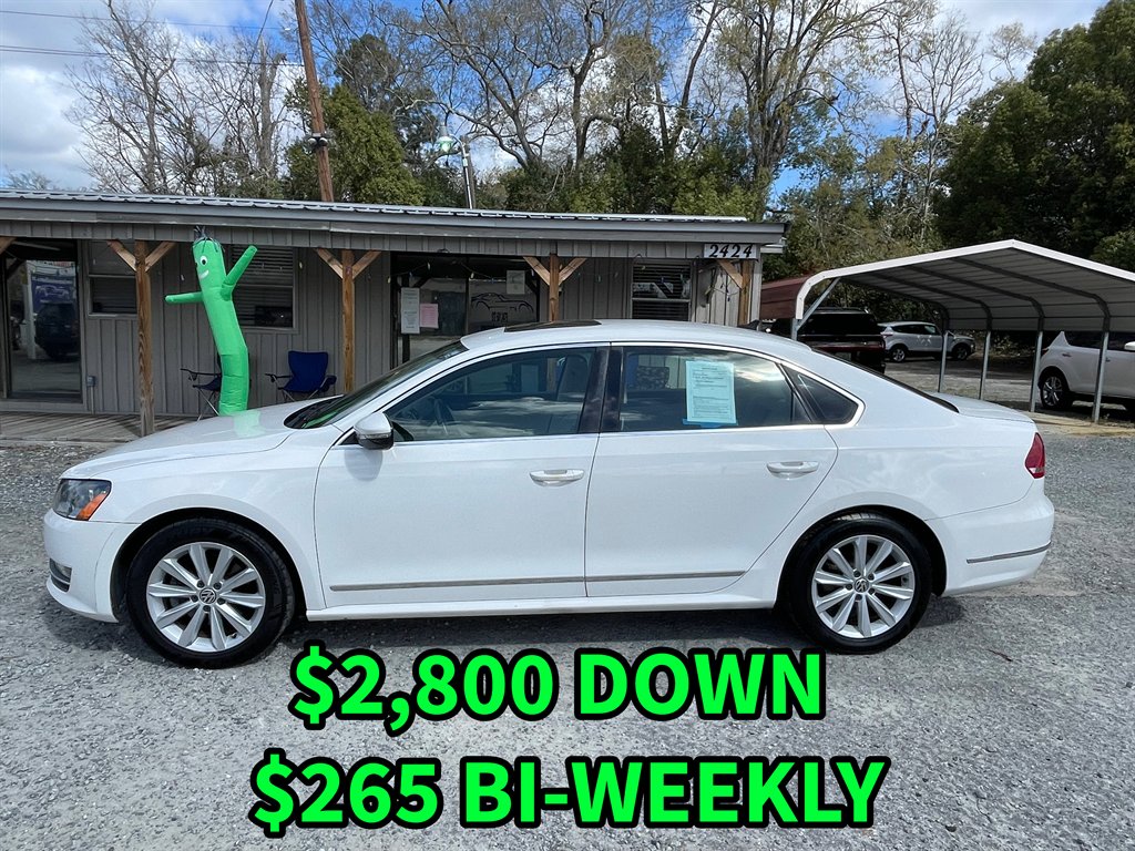 2012 Volkswagen Passat SEL