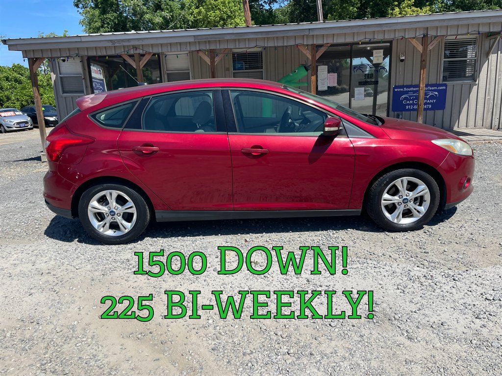 2013 Ford Focus 5 Door Hatch SE's photo