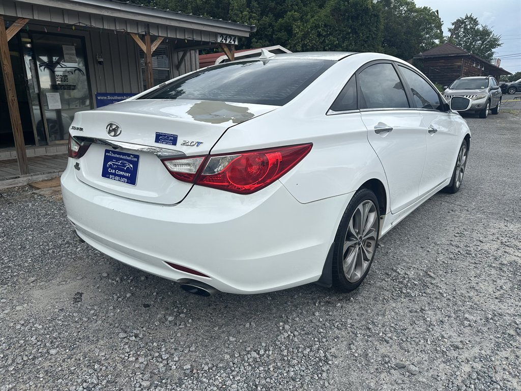 Hyundai Sonata photo 12