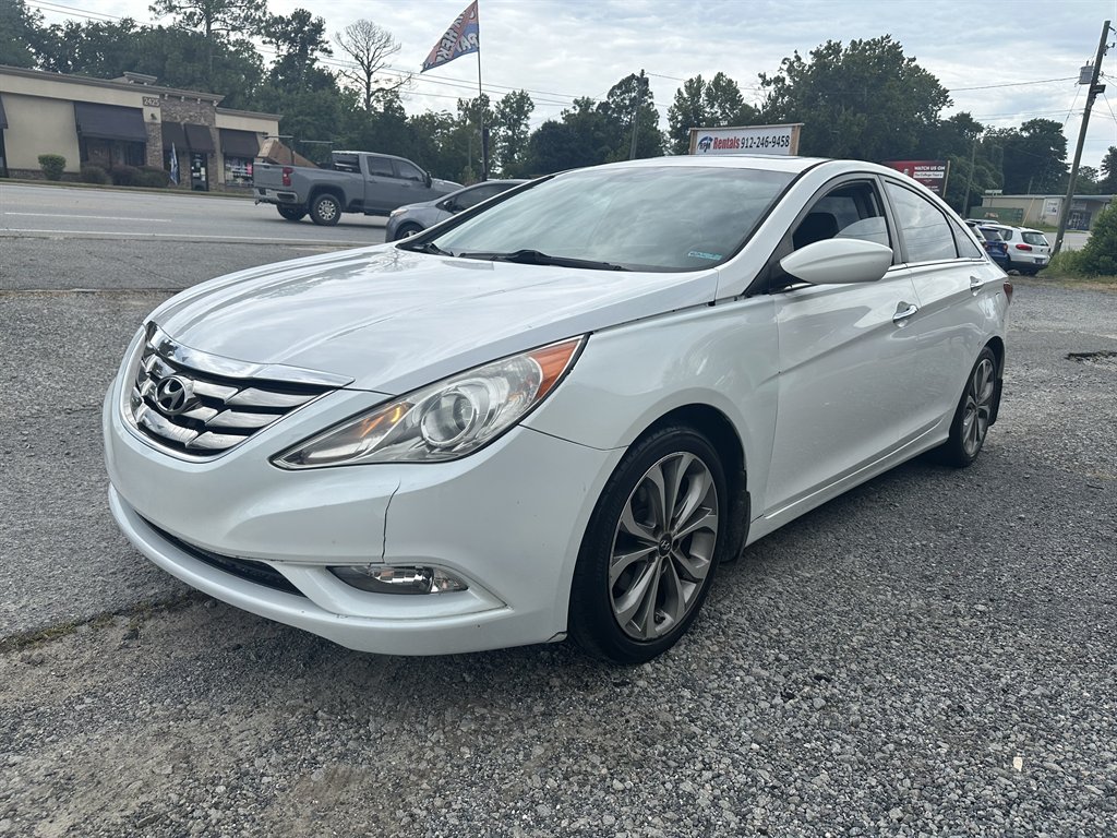 Hyundai Sonata photo 3