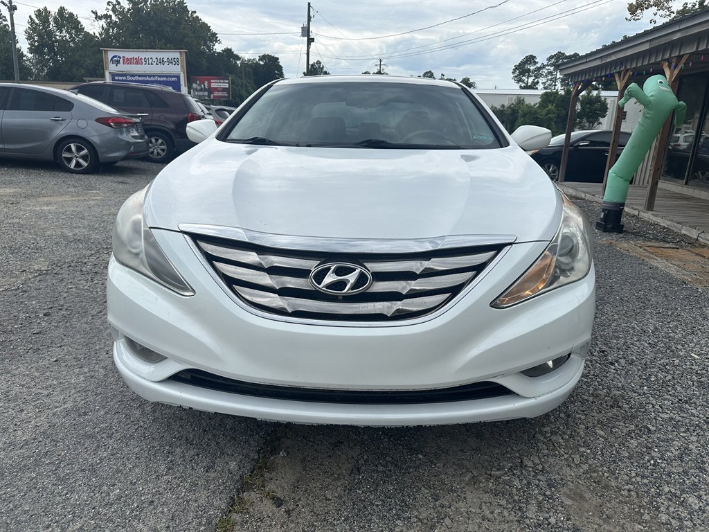 Hyundai Sonata photo 5