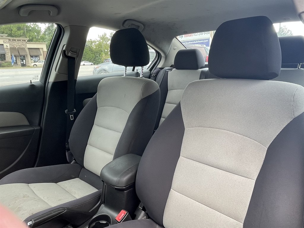 Chevrolet Cruze photo 13