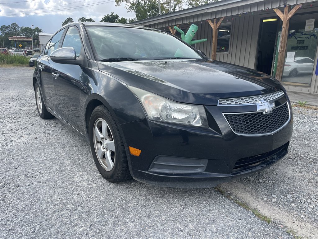 Chevrolet Cruze photo 3