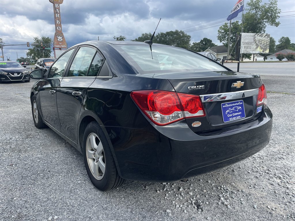 Chevrolet Cruze photo 11