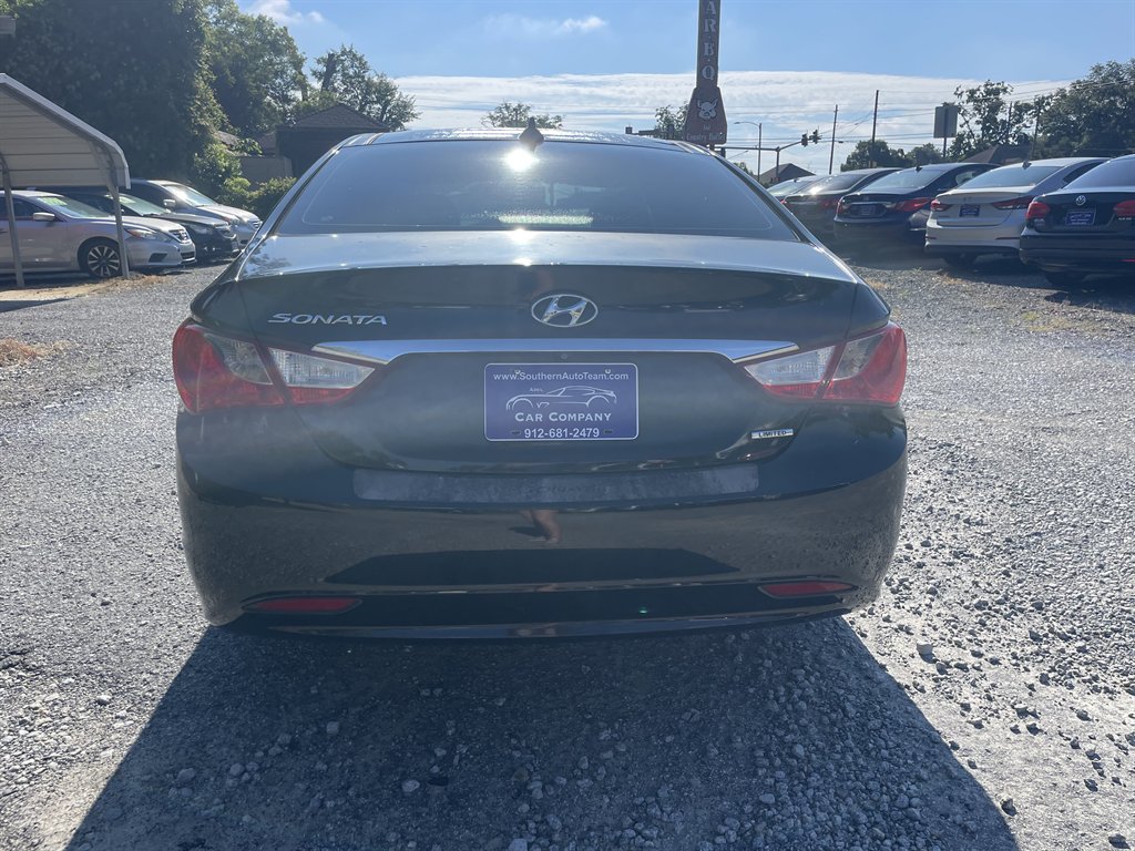 Hyundai Sonata photo 13