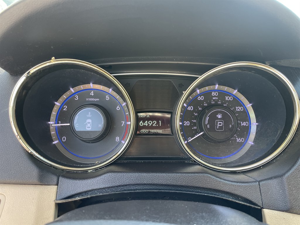 Hyundai Sonata photo 14