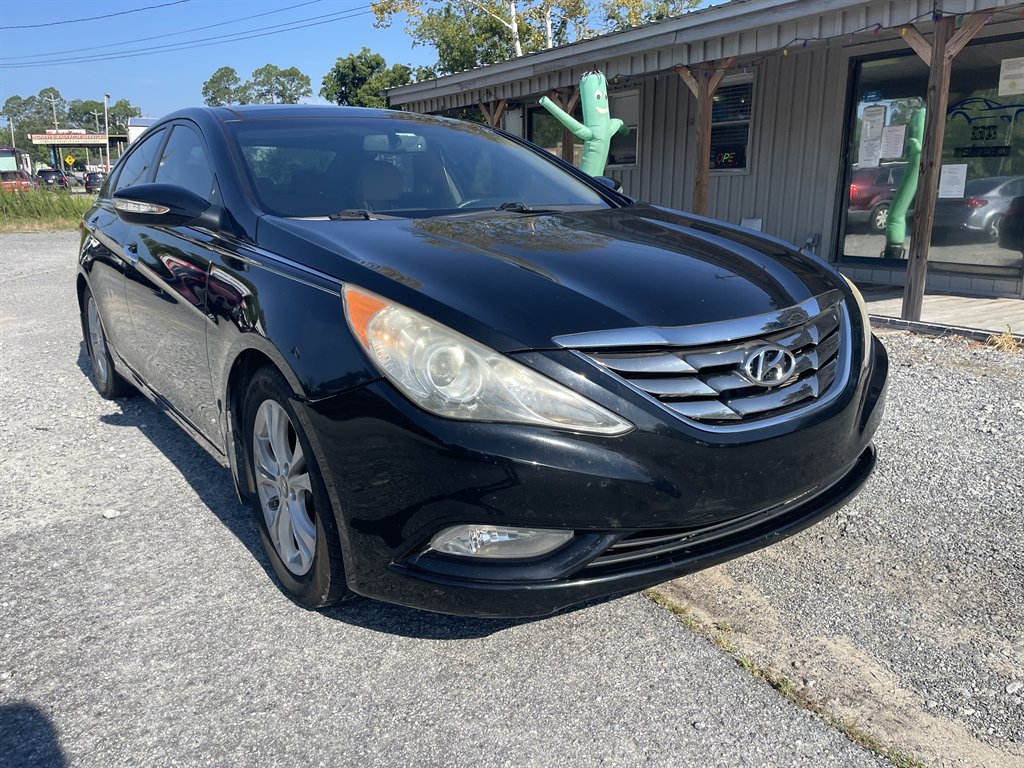 Hyundai Sonata photo 4