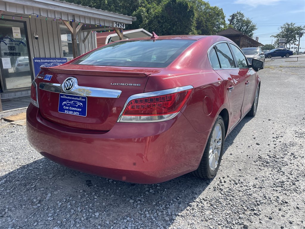 Buick LaCrosse photo 10
