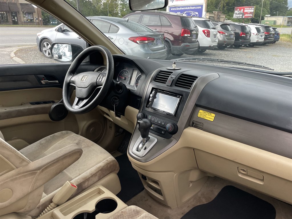 Hyundai Elantra photo 8